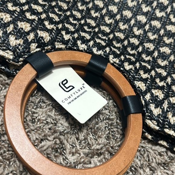 NWT Woven Women's Handbag - Picture 4 of 6